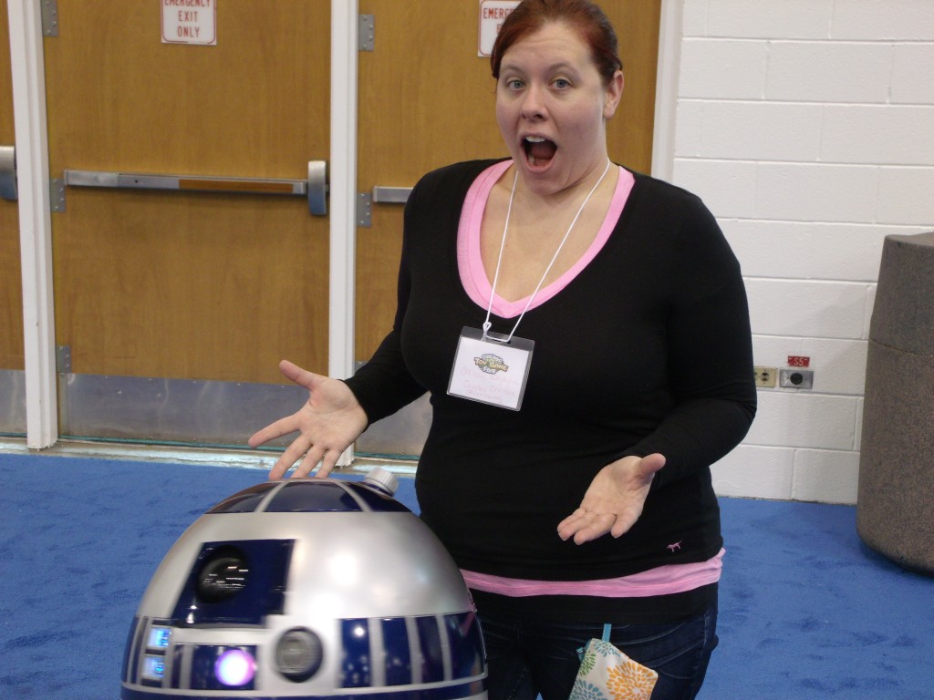 Quirky Chrissy meets R2D2!