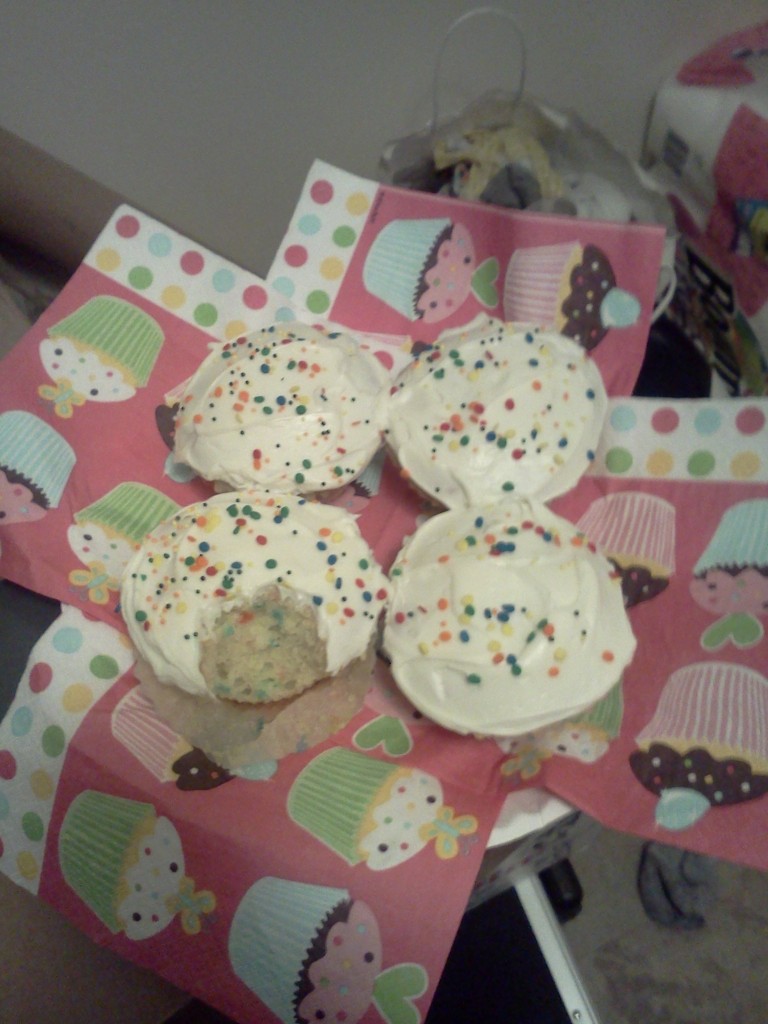 Cupcakes from new neighbors