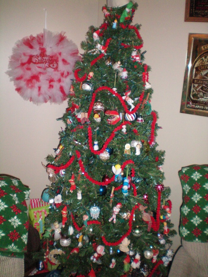 Vintage Ornament Christmas Tree 2