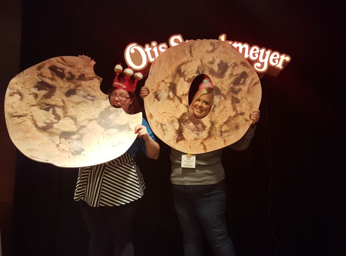We hung out with some giant cookies at the Otis Spunkmeyer Sneak Peak last month.